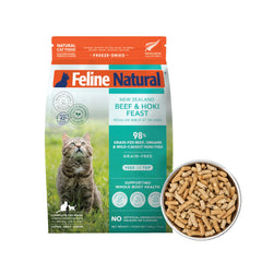 Feline Natural haute-protéine-sec-chat: boeuf et hoki pour une alimentation carnée riche.