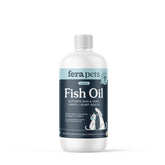 Huile poisson Fera Pets dans une bouteille de 236 ml prête à être ajoutée à la nourriture.