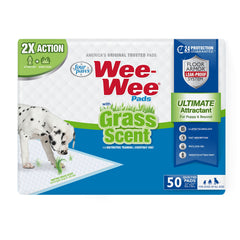 Four Paws Wee-Wee tapis-pipi herbe: invitation naturelle à la propreté intérieure.