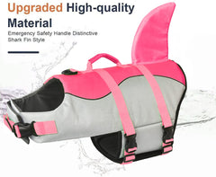 Fragralley gilet chien requin arrière pour flotter en tout confort.