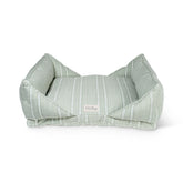 Fringe Studio Bloc-Rayure Dusty Sage lit pour chien moyen avec rebord surrempli.