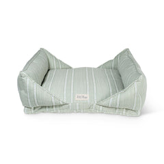Fringe Studio Bloc-Rayure Dusty Sage lit pour chien moyen avec rebord surrempli.