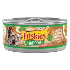 Friskies Indoor poulet et dinde en morceaux dans une sauce appétissante pour chats adultes.