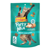 Friandises Friskies Party Mix Meow Luau Crunch, bouchées croustillantes aidant à nettoyer les dents.