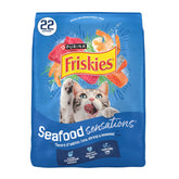 Friskies Saveurs Fruits de Mer dans un bol, saumon et crevettes, ravit le palais du chat.