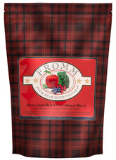 Fromm Highlander, sac de croquettes au bœuf, avoine et orge prêt pour le repas.