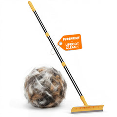 Râteau Fursprint ramasse-poils-tapis: élimine rapidement les poils sur tapis et moquettes.