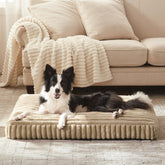 Lit chien Furtime avec housse amovible lavable pour entretien pratique.