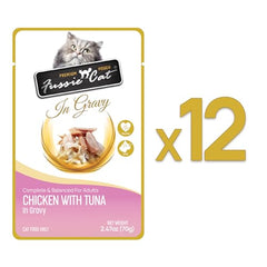Fussie Cat Premium morceaux poulet-thon en sauce, portions appétissantes pour chats.