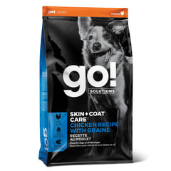 Go! Solutions Soin Peau et Poil croquettes poulet, goût appétent et pelage brillant.