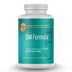 La bouteille Gold Standard Herbs DM Formula montre un soutien potentiel à la mobilité des chiens DM.