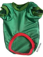 Gueyita Mexicana maillot chien football unicolore, zoom sur la texture du tissu doux.