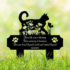 Panneau métallique HEGANITS pour tombe de chat dans le jardin, durable et élégant.