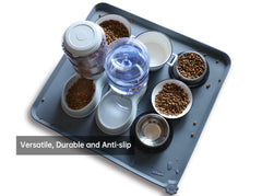 Tapis silicone non toxique Hoki Found pour repas nomade gris.