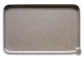 Tapis alimentation Hoki Found étanche avec rebord élevé évitant les déversements.