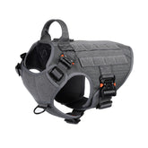 Harnais ICEFANG tactique pour chien avec quatre boucles métalliques robustes.