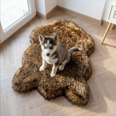 Lit IHAPPYDOG en fausse fourrure luxueuse pour un repos enveloppant.