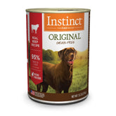 Instinct Original: boîte ouverte de nourriture humide au bœuf pour chien, goût riche.
