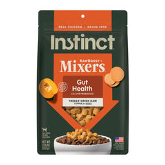 Instinct RawBoost avec poulet élevé en liberté, protéine de haute qualité pour les repas.
