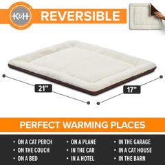Face polaire douce du tapis K&H pour chat, confort double-face.