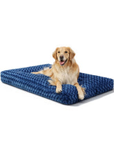Lit pour chien KSIIA en bleu, douillet et lavable, pour repos assuré.