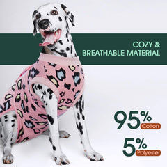 Kuoser combinaison recuperation chien rose leopard vue côté droit protection des plaies.