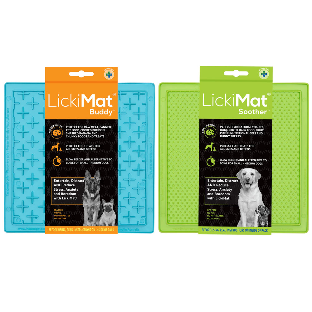 LickiMat 8x8 en duo vert turquoise, apaisant lors des repas lents.
