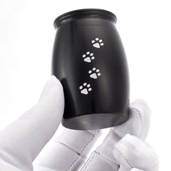 Finition inoxydable et brillante de l'urne Lines Arte mini noire.