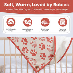 La couverture Little Dedi en coton-sherpa, douceur pour bébé et animaux, idéale pour les siestes.
