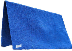 Majestic Ally tapis-selle bleu royal, bords en ourlet pour une finition soignée.