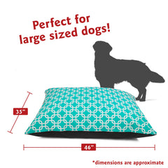 Majestic Pet texture peluche douce et remplissage dense pour le repos.