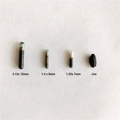 Format compact 1,4x8 mm idéal pour petits animaux.