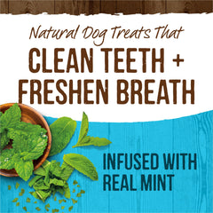 Friandises dentaires Merrick Fresh Kisses en forme de brosse pour chiens miniatures.