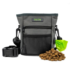 Sac Mighty Paw à friandises : fermeture magnétique anti-déversement pour un accès rapide.