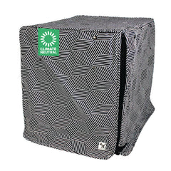 Housse Molly Mutt Rough Gem sur caisse pour chien, intimité et style.