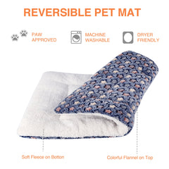 Tapis Mora Pets face flanelle douce offre un confort moelleux pour repos.