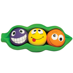 Multipet Trois Pois dans une Gousse: jouet coloré avec trois boules siffleuses.