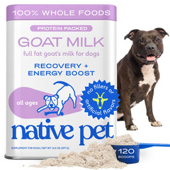 Native Pet lait de chèvre en poudre dans une bouteille, soutient l'énergie des chiens actifs.
