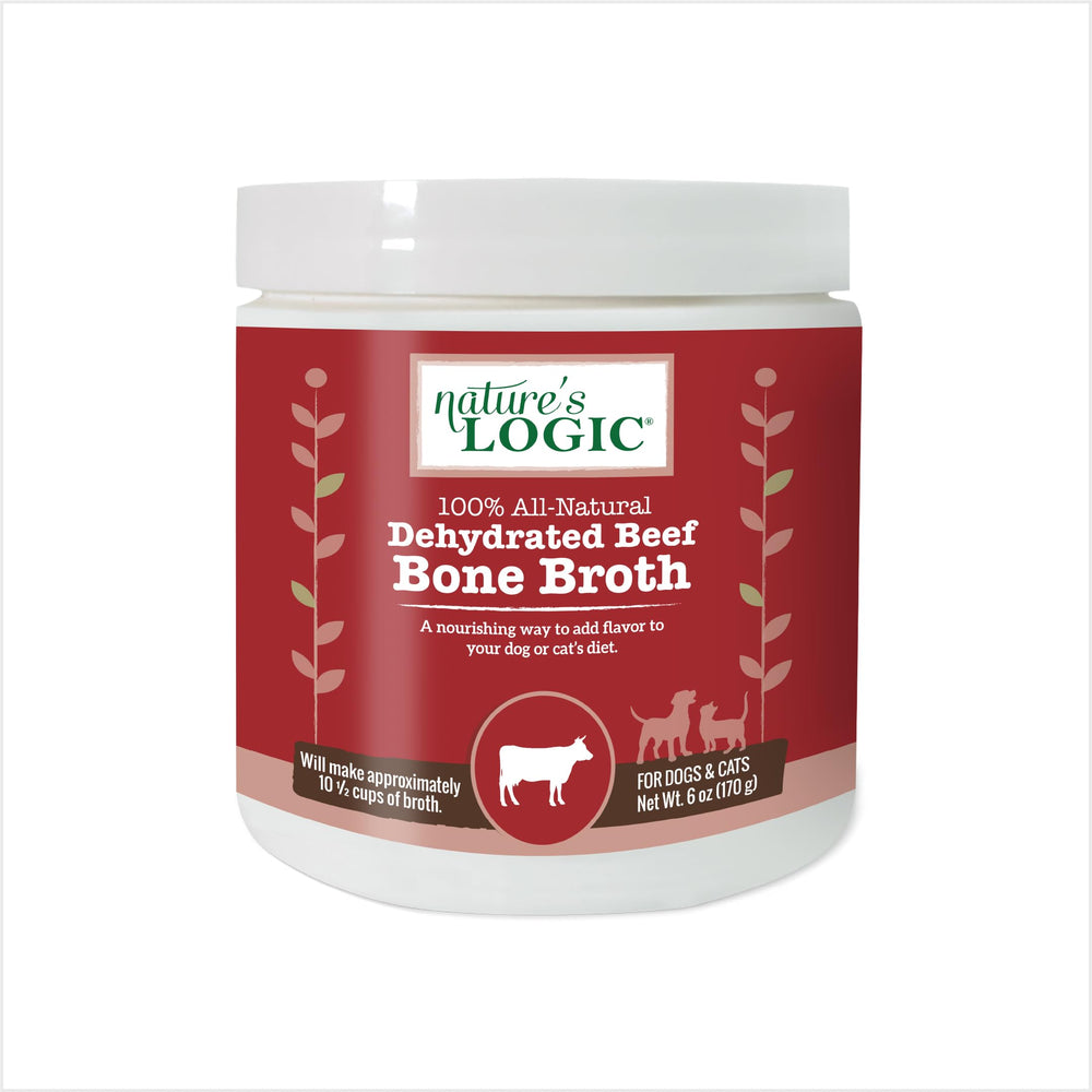 Nature's Logic — Poudre bouillon os boeuf déshydraté — hydrate les croquettes et rehausse le goût.