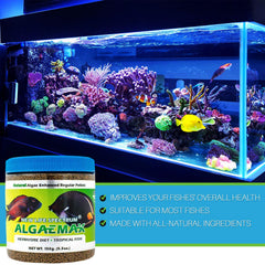 Granulés Algaemax de texture dense 1,5 mm prêt à nourrir les poissons.