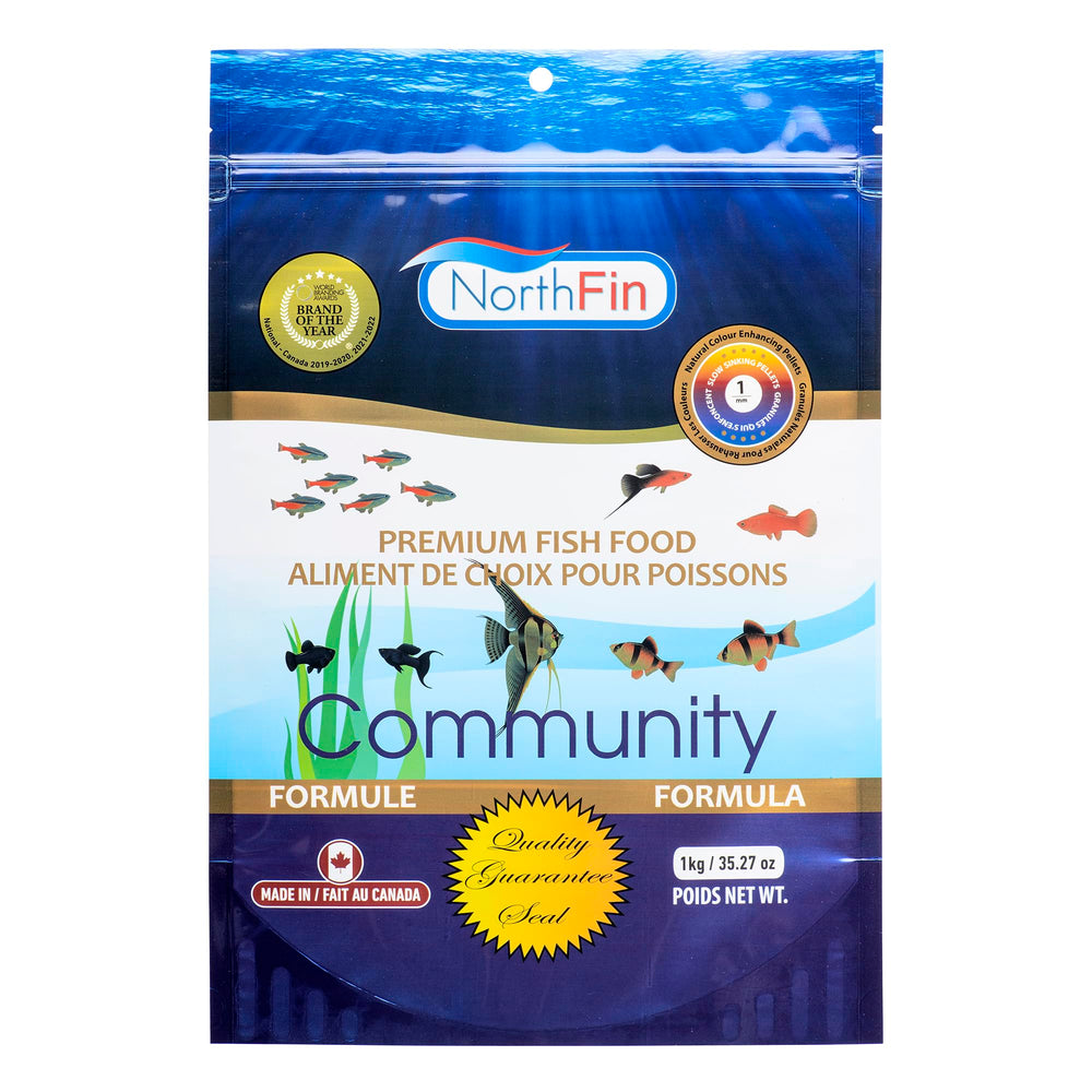 NorthFin Community Formula pellets 1 mm en gros plan pour nourrir l'aquarium