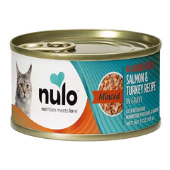 Nulo Saumon et Dinde avec gravy onctueux pour l'hydratation et le goût.
