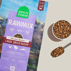 Open Farm RawMix Morceaux crus lyophilisés pour une saveur riche.