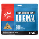 Friandise ORIJEN Original séchée dans un sachet, idéale pour l'entraînement.