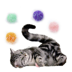 Osvela jouet chat pompon interactif, encourage l'exploration et l'exercice physique léger.