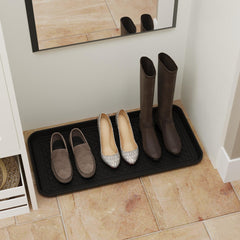 Ottomanson-tapis-chaussures-impermeable protège le sol et évite les flaques près de l'entrée.