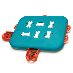 Outward Hound Dog Casino puzzle turquoise – vue d’ensemble et stimulation mentale.