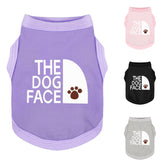 Haut-chien Paiaite avec impression visage-chien violet, style distinct.