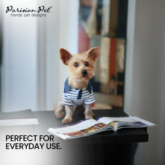 Parisian Pet Preppy Boy Polo: couture renforcée pour une durabilité en jeu quotidien.