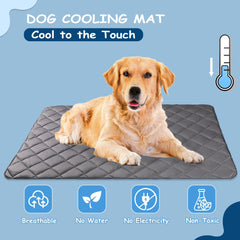 Tapis Refroidissant Paw Legend pour lit: surface douce et durable.
